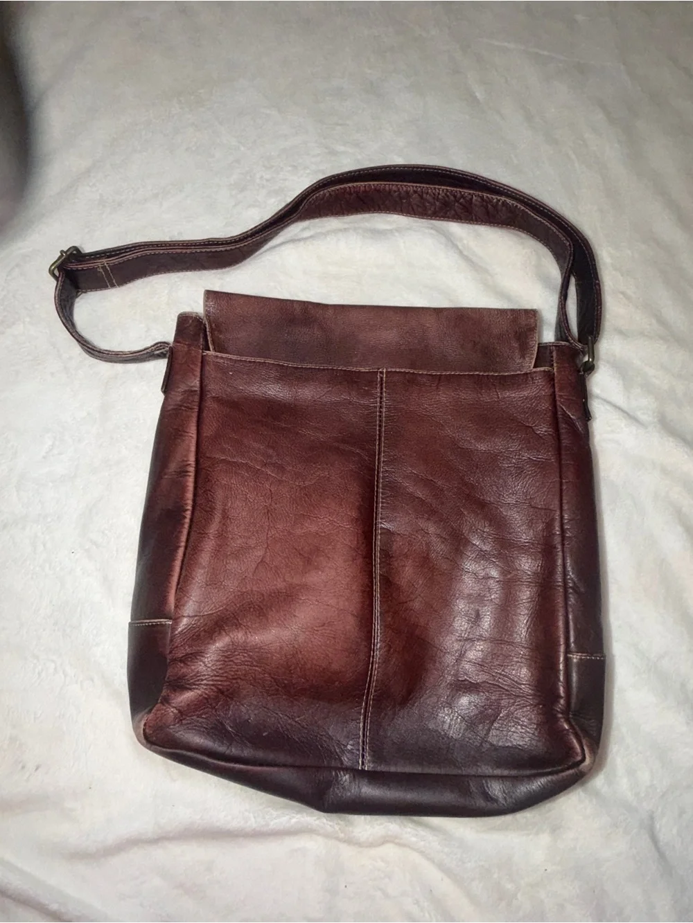 LM Brown Leather Messenger Bag with Buckle Detail